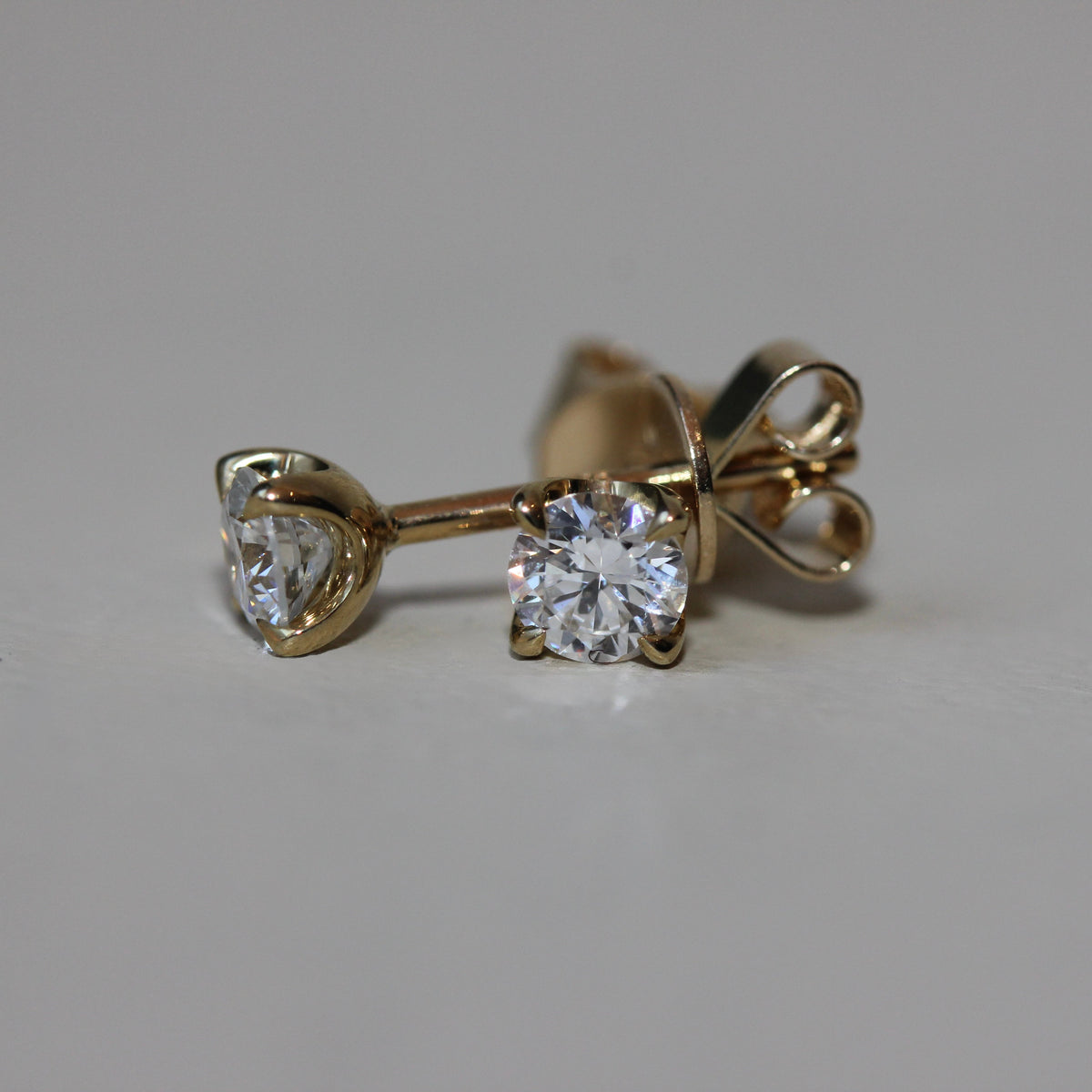 9ct Yellow Gold Laboratory Grown Diamond Stud Earrings | 1.00ct