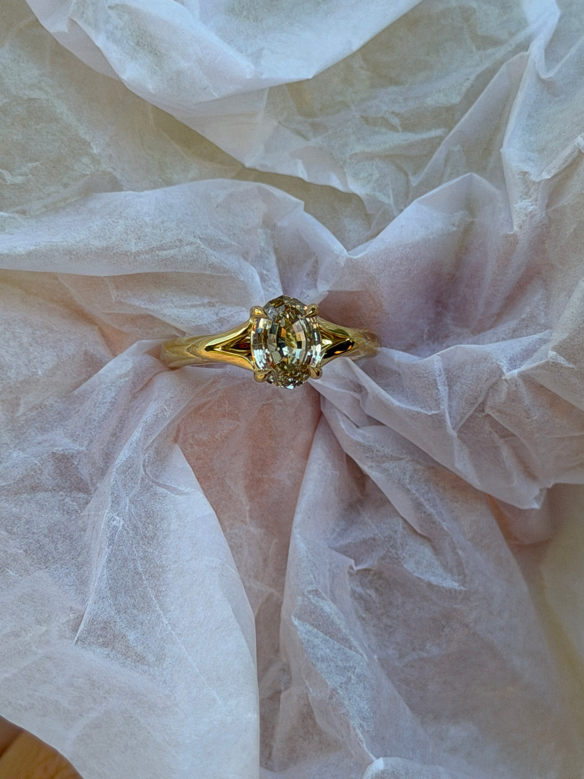 18ct Yellow Gold 1.65ct Natural Fancy Brown Oval Step Cut Diamond Ring