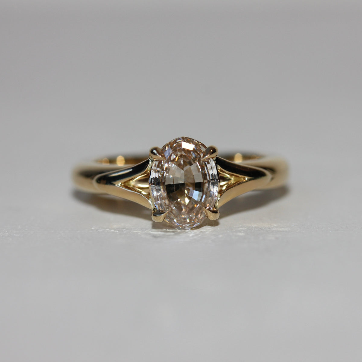 18ct Yellow Gold 1.65ct Natural Fancy Brown Oval Step Cut Diamond Ring