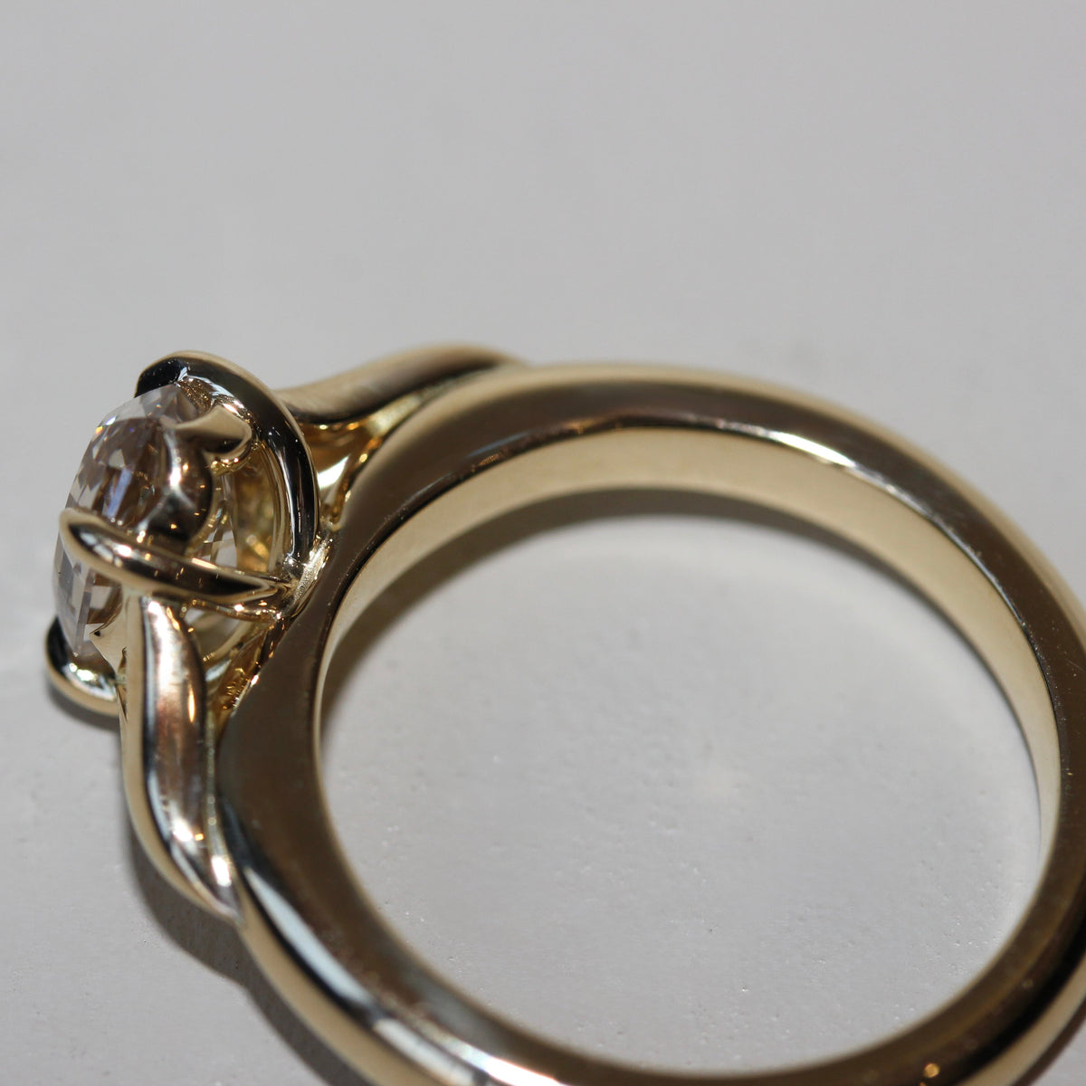 18ct Yellow Gold 1.65ct Natural Fancy Brown Oval Step Cut Diamond Ring